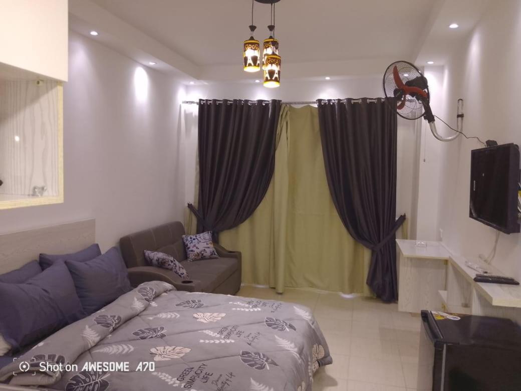 كومباوند فلورانزا خمسين Guest house